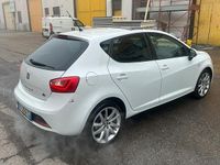 Usata Seat Ibiza 105 CV (77 kW) 2014 Bianco Utilitaria