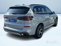 Usata BMW X5 M Sport 297 CV (218 kW) 2024 Grigio SUV