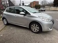 Usata Peugeot 208 Active 82 CV (60 kW) 2015 Grigio Utilitaria