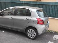 Usata Toyota Yaris Sol 69 CV (50 kW) 2008 Grigio Utilitaria