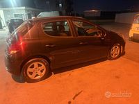 Usata Peugeot 207 2012 Nero