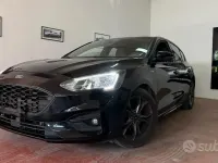 Usata Ford Focus ST-Line 120 CV (88 kW) 2019 Nero Berlina