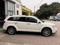 Usata Fiat Freemont Cross 170 CV (125 kW) 2015 Bianco SUV