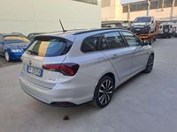 Usata Fiat Tipo Lounge 120 CV (88 kW) 2018 Argento Station wagon