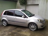Second-hand Ford Fiesta 2007 Gri Hatchback