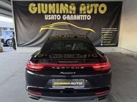 Usata Porsche Panamera 330 CV (242 kW) 2018 Blu Berlina