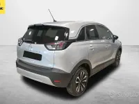 Usata Opel Crossland Elegance 110 CV (80 kW) 2024 Grigio SUV