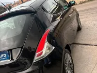 Usata Lancia Ypsilon 69 CV (50 kW) 2012 Nero Utilitaria