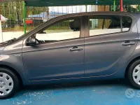 Usata Hyundai ix20 85 CV (62 kW) 2014 Grigio Utilitaria
