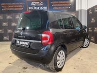 Usata Renault Modus 88 CV (64 kW) 2011 Nero Monovolume