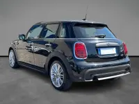Usata Mini ONE Classic 75 CV (55 kW) 2022 Midnight black ii Utilitaria