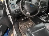 Usata Ford Fiesta ST 150 CV (110 kW) 2008 Bianco Utilitaria