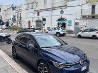 Usata VW Golf VIII 150 CV (110 kW) 2021 Blu Utilitaria