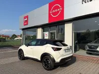 Usata Nissan Juke N-Connecta 94 CV (69 kW) 2023 White pearl/black SUV