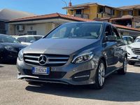 Usata Mercedes B180 Premium 109 CV (80 kW) 2016 Grigio Utilitaria