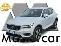 Usata Volvo XC40 Inscription 129 CV (94 kW) 2021 Argento SUV