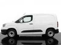 Usata Opel Combo Edition 101 CV (74 kW) 2021 Bianco Monovolume
