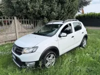 Usata Dacia Sandero Prestige 90 CV (66 kW) 2015 Bianco Berlina