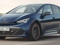 Nuova Cupra Born VZ 88 kW (121 CV) 2026 Argento Utilitaria