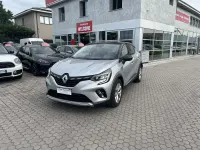 Usata Renault Captur Intens 92 CV (67 kW) 2021 Argento SUV