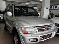 Usata Mitsubishi Pajero 115 CV (84 kW) 2002 Argento SUV