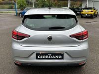 Usata Renault Clio V Intens 86 CV (63 kW) 2020 Argento Berlina