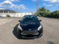 Usata Ford Fiesta 75 CV (55 kW) 2014 Nero Utilitaria