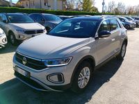 Usata VW T-Roc Life 110 CV (80 kW) 2024 Nero SUV