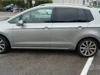 Usata VW Golf Sportsvan 110 CV (80 kW) 2015 Grigio Monovolume
