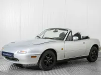 Usata Mazda MX5 90 CV (66 kW) 1995 Grigio Cabrio