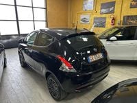 Usata Lancia Ypsilon 69 CV (50 kW) 2023 Nero Utilitaria