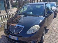 Usata Lancia Ypsilon 69 CV (50 kW) 2011 Nero Utilitaria