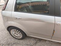 Usata Fiat Punto 60 CV (44 kW) 2010 Grigio Utilitaria