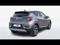 Usata Renault Captur Techno 140 CV (102 kW) 2022 Grigio scuro SUV