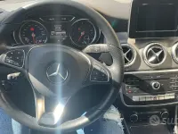 Usata Mercedes CLA200 163 CV (119 kW) 2019 Bianco Coupé