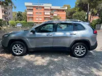 Usata Jeep Cherokee Longitude 185 CV (136 kW) 2017 Grigio SUV