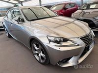 usata Lexus IS300 IS 300hHybrid 2.5 Luxury cvt iva esposta km 97.000