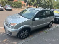 Usata Ford Fusion 80 CV (58 kW) 2009 Grigio Utilitaria