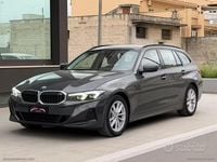 Usata BMW 318 150 CV (110 kW) 2023 Grigio Station wagon
