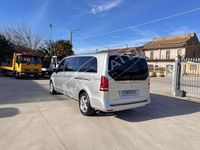 Usata Mercedes V200 136 CV (100 kW) 2018 Grigio Monovolume