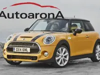 Begagnad Mini One D Business 2016 Grön Halvkombi
