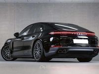Usata Porsche Panamera 470 CV (345 kW) 2024 Nero Berlina