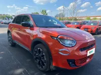 Usata Fiat 600 La Prima 101 CV (74 kW) 2024 Arancione SUV