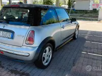 Usata Mini One D 75 CV (55 kW) 2005 Grigio Utilitaria