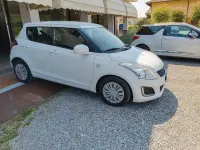 Usata Suzuki Swift Cool 75 CV (55 kW) 2015 Bianco Utilitaria