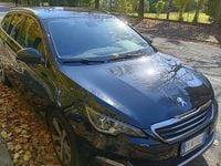 Usata Peugeot 308 120 CV (88 kW) 2016 Nero Berlina