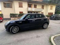 Usata Mini Cooper D 116 CV (85 kW) 2015 Nero Utilitaria