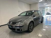 Usata VW Golf IV Sportline 116 CV (85 kW) 2004 Grigio Berlina