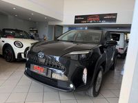 Usata Toyota Yaris Hybrid Business Edition 92 CV (67 kW) 2022 Nero Station wagon