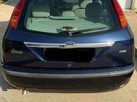 Usata Ford Focus 116 CV (85 kW) 2004 Blu Utilitaria